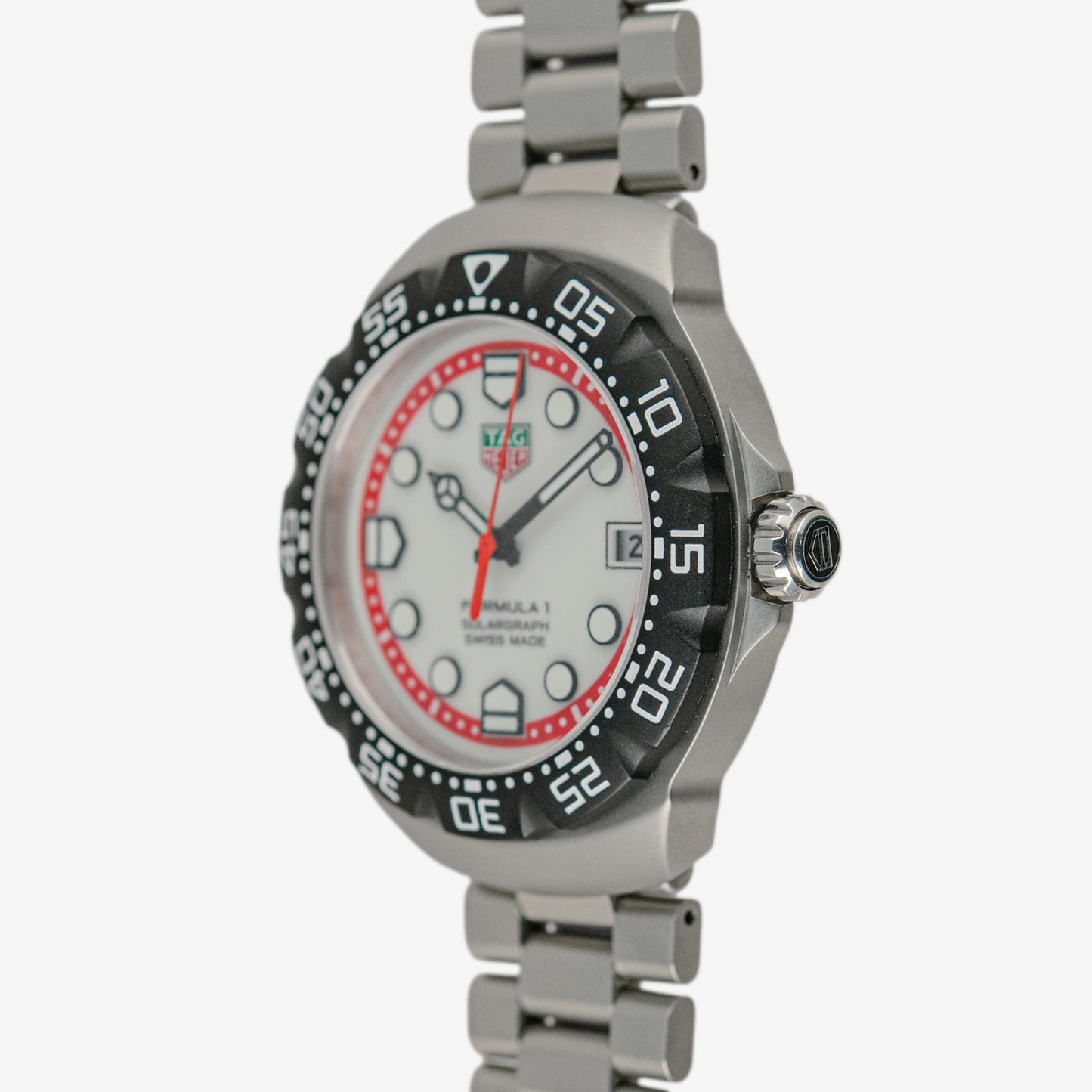 TAG Heuer Formula 1 Solargraph Quartz White Red 38mm