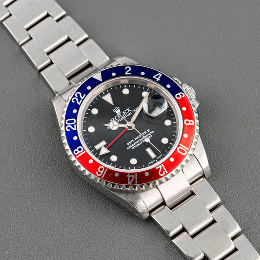 Rolex GMT-Master II 16710 Automatic Pepsi Bezel 40mm