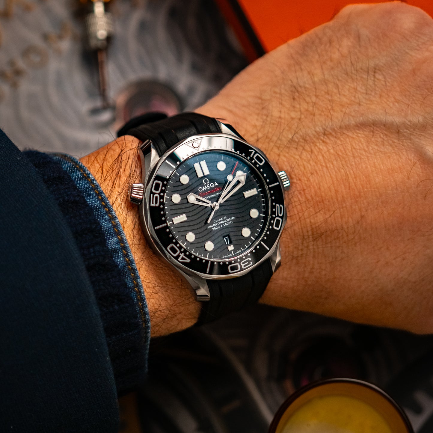 Omega Seamaster Diver 300M Black Dial Rubber Strap 42mm