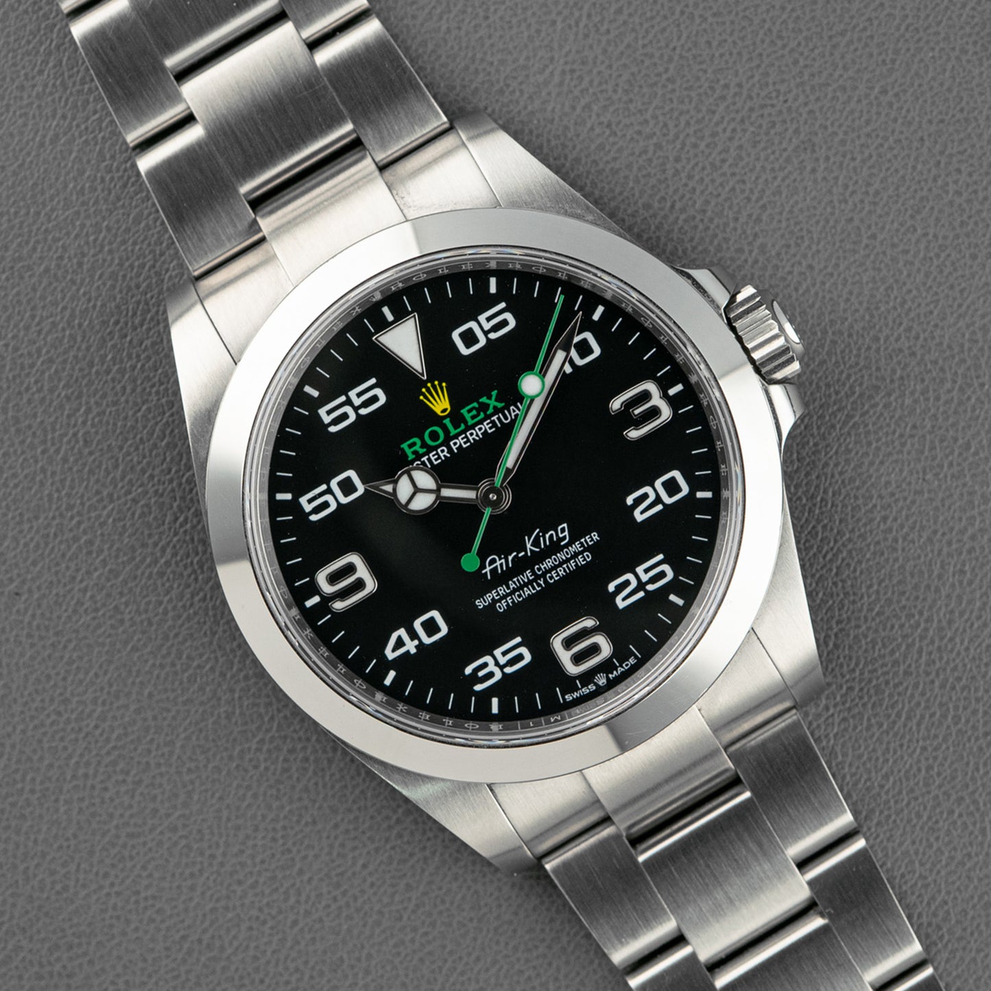 Rolex Air-King 126900 Oystersteel Black Dial 40mm