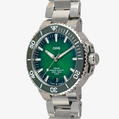 Oris Aquis Date 5 Days Automatic Green Dial 43.5mm