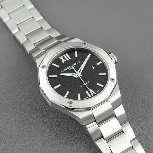Baume & Mercier Riviera Automatic Black Dial 42mm