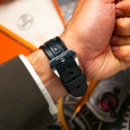 Panerai Luminor Logo Manual Wind Black Dial 44mm