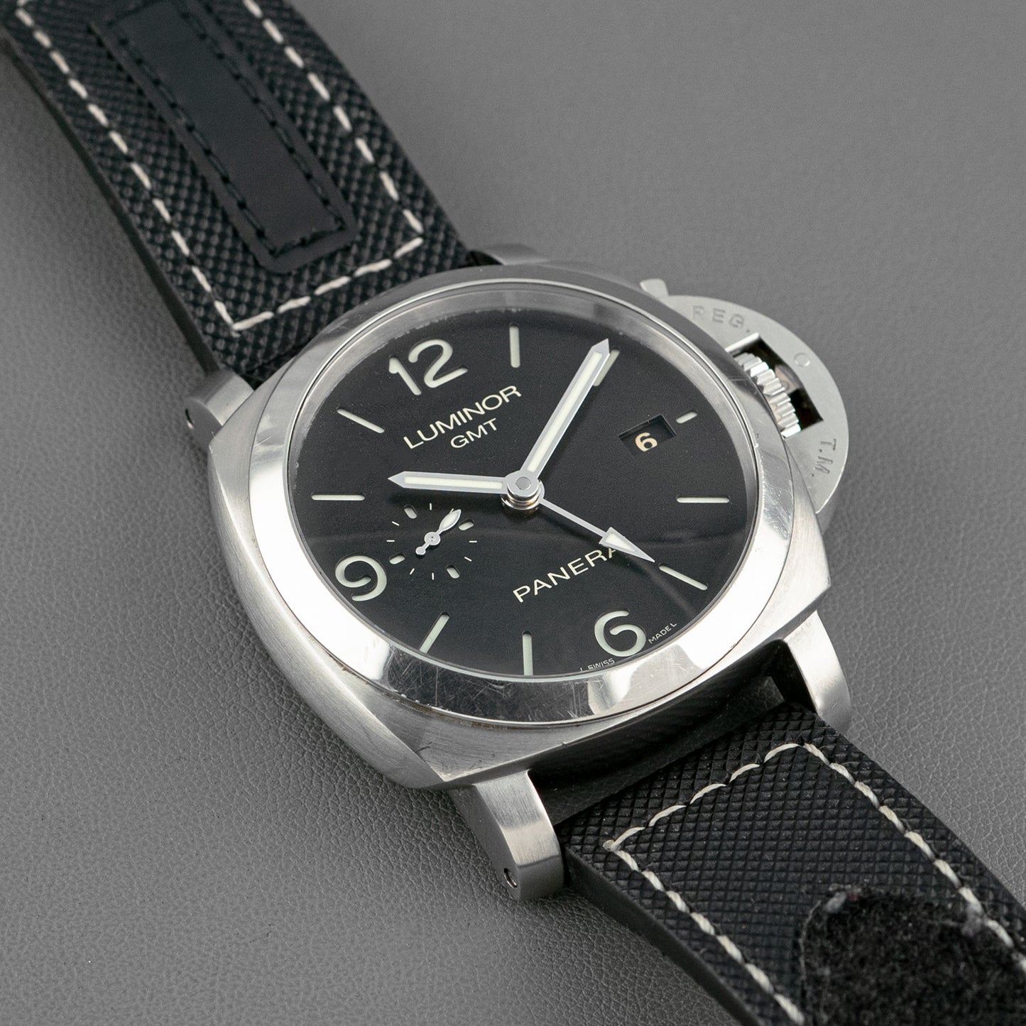 Panerai Luminor 1950 GMT Automatic Black Dial 44mm