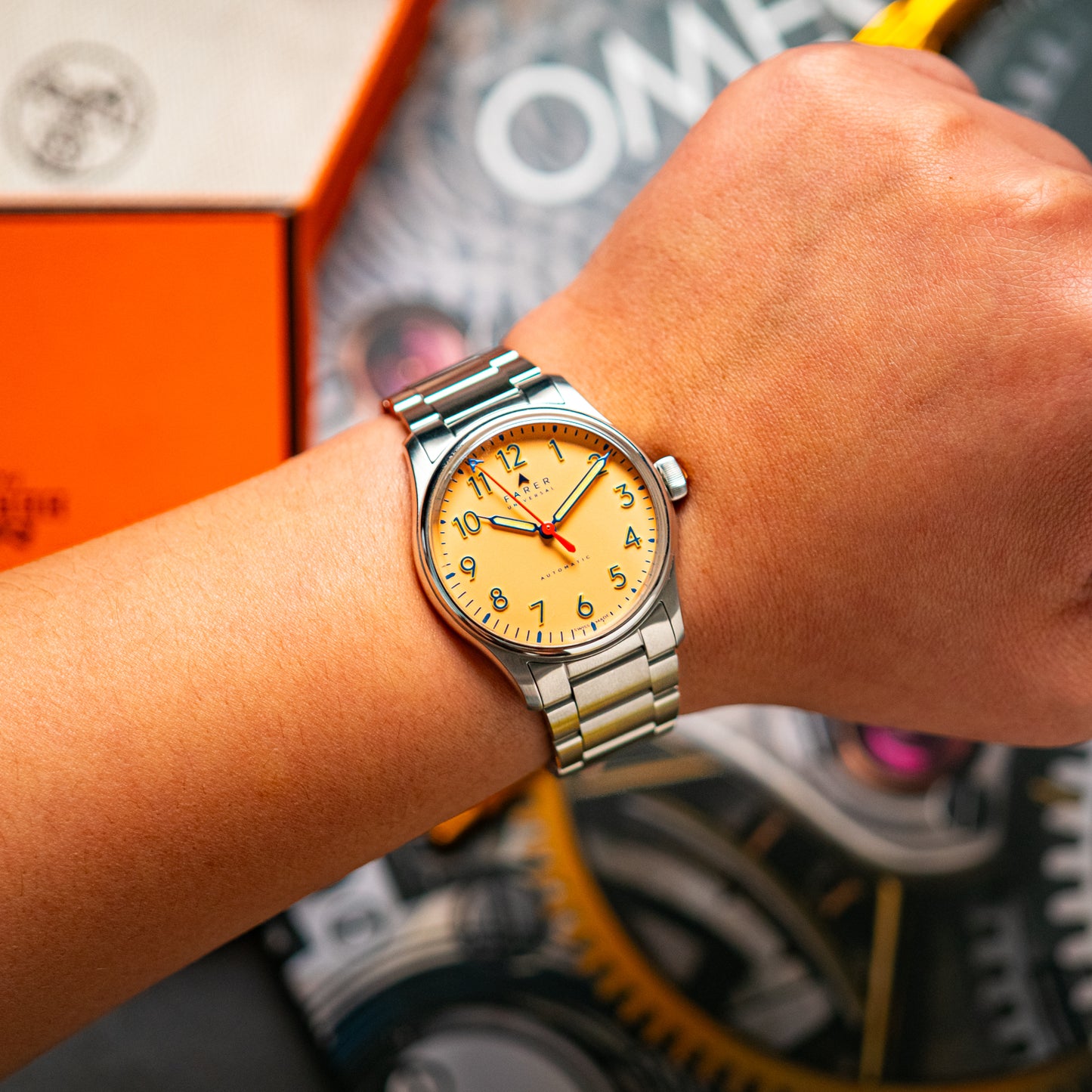 Farer Resolute Sorbet Automatic Peach Dial 36mm