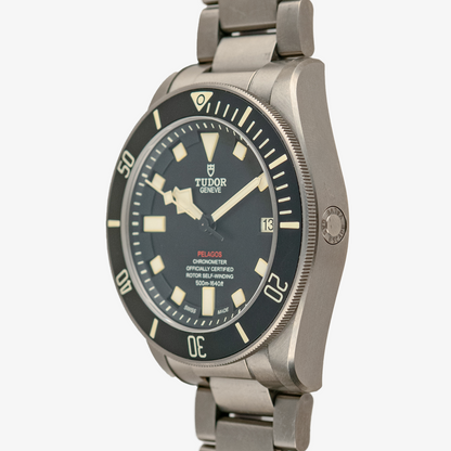 Tudor Pelagos LHD Left-Hand Drive Black Dial 42mm