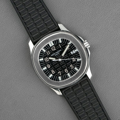 Patek Philippe Aquanaut 5064A Quartz Black Dial 34mm