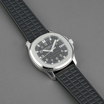 Patek Philippe Aquanaut 5064A Quartz Black Dial 34mm