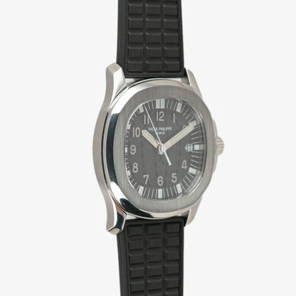 Patek Philippe Aquanaut 5064A Quartz Black Dial 34mm