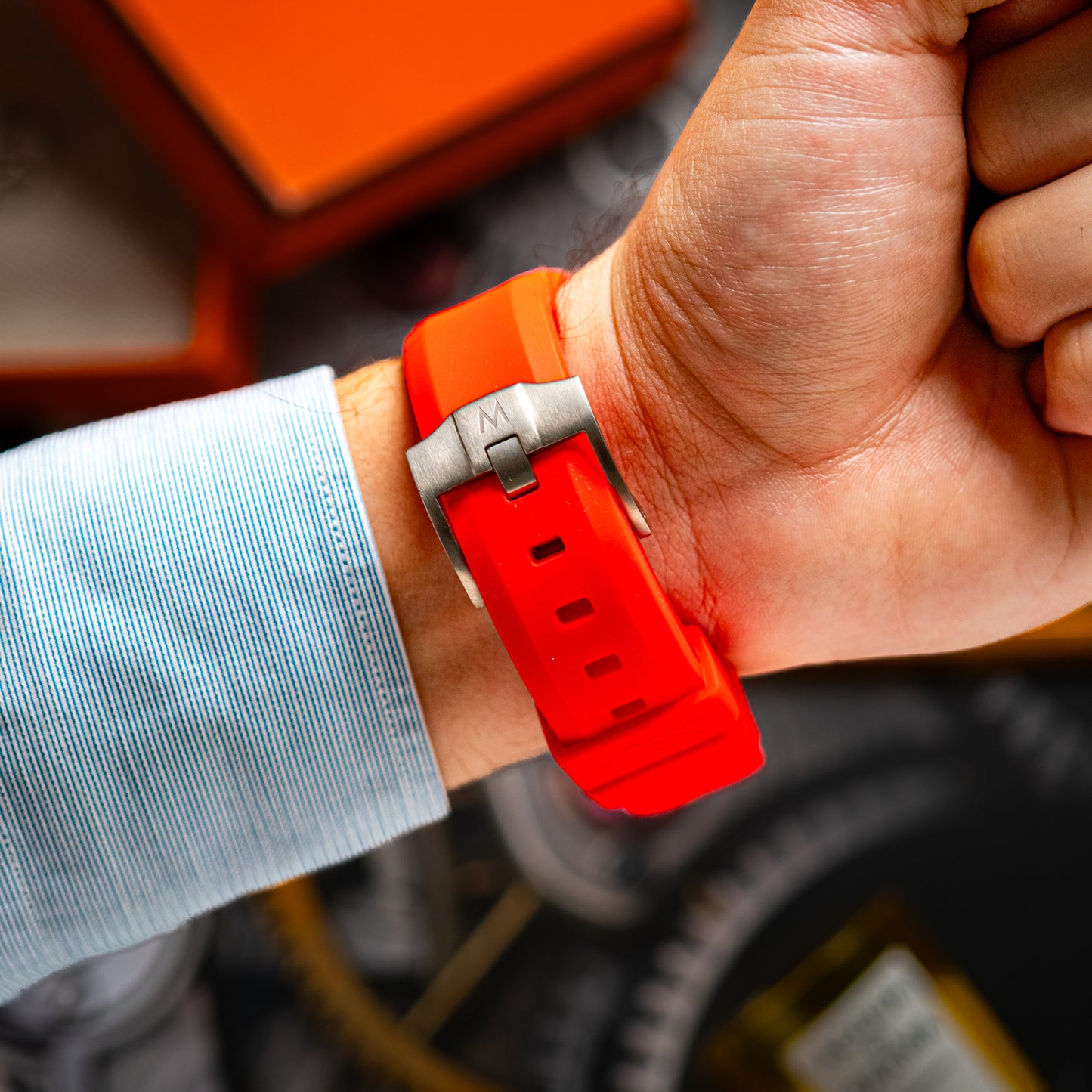 Mosso Italia Bull Head Chronograph Red Dial 42mm