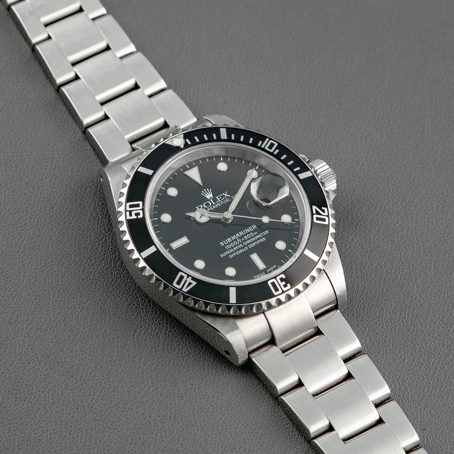 Rolex Submariner Date 16610 Black Dial 40mm