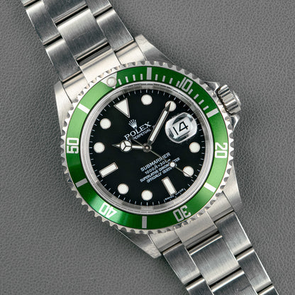 Rolex Submariner Date 16610LV "Kermit" 40mm