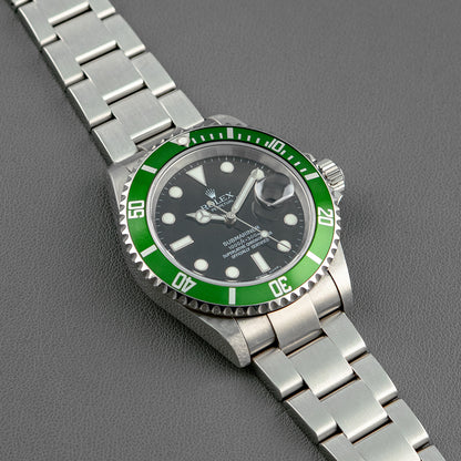 Rolex Submariner Date 16610LV "Kermit" 40mm