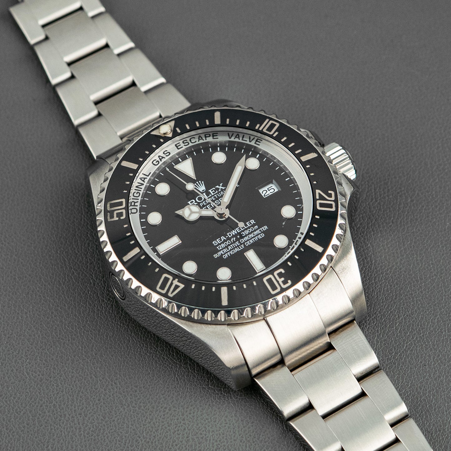 Rolex Deepsea Sea-Dweller Date Black Dial Automatic 44mm
