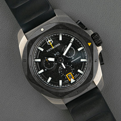 Victorinox I.N.O.X. Chrono Carbon Quartz Date 43mm
