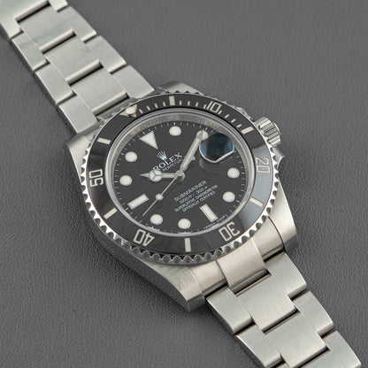 Rolex Submariner Date 116610 Black Automatic 40mm