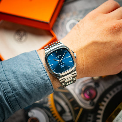 Glashütte Original Seventies Panorama Date Blue 40mm