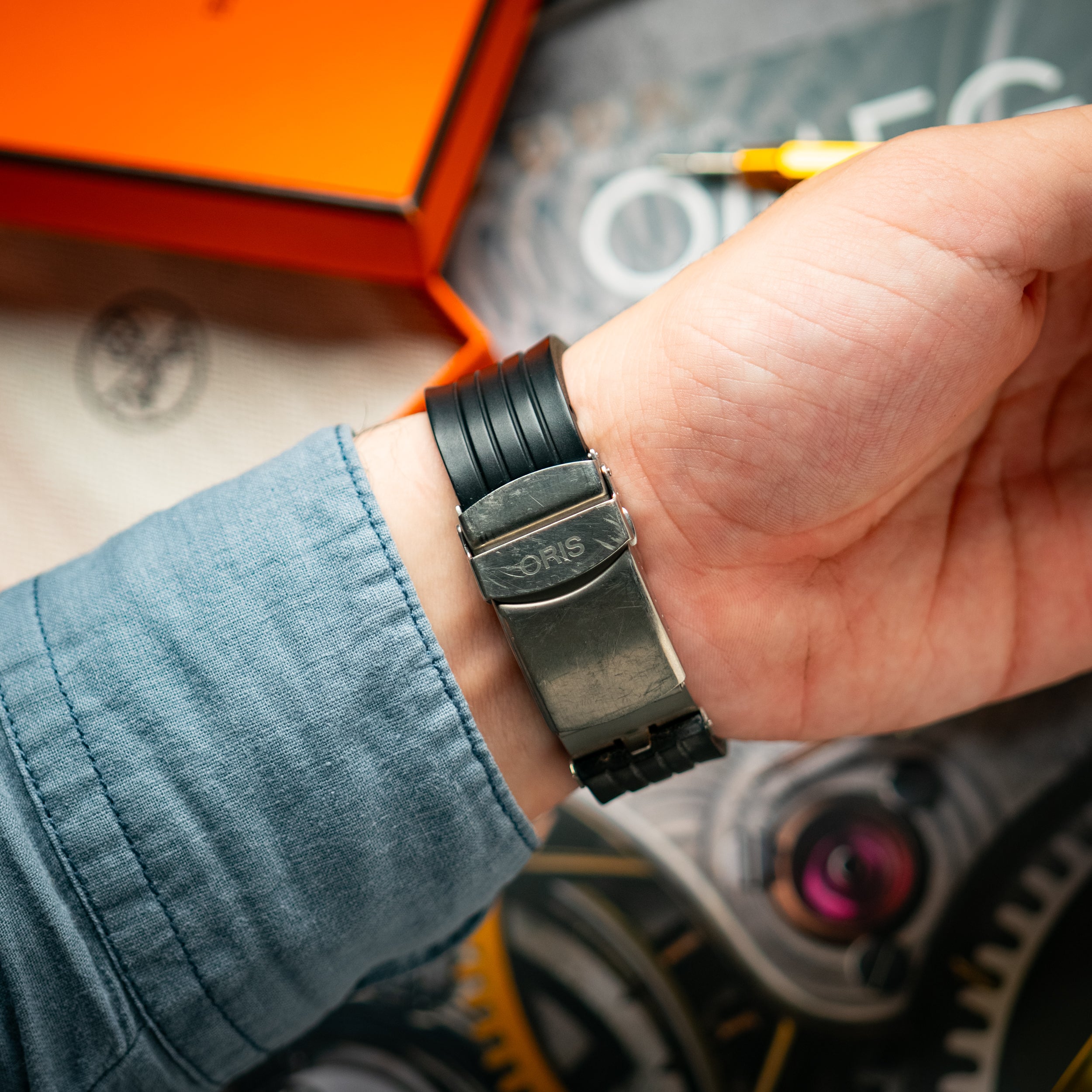 Oris Divers TT1 Titan Diver Chronograph Black Dial 44mm – LOFT