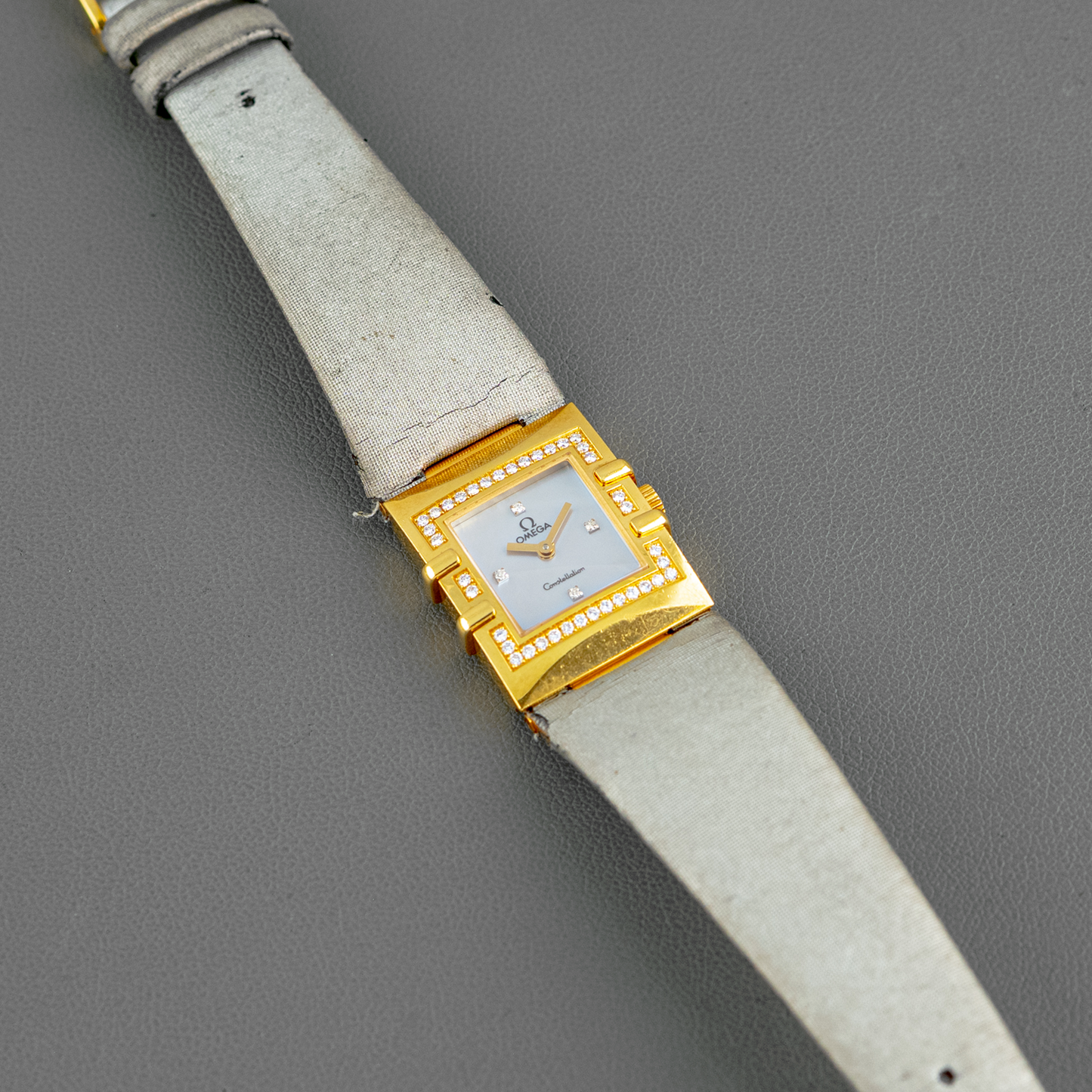 Omega Constellation Quadra Diamonds Yellow Gold Quartz 20mm