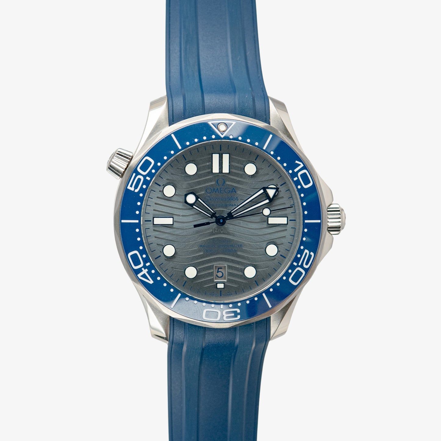 Omega Seamaster Diver 300M Co-Axial Master Chronometer Grey 42mm