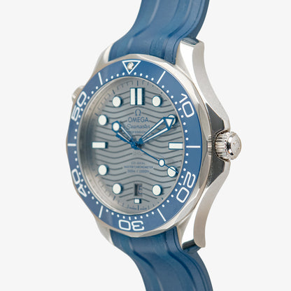 Omega Seamaster Diver 300M Co-Axial Master Chronometer Grey 42mm