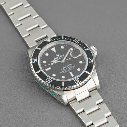 Rolex Submariner Date 16610 Black Automatic 40mm