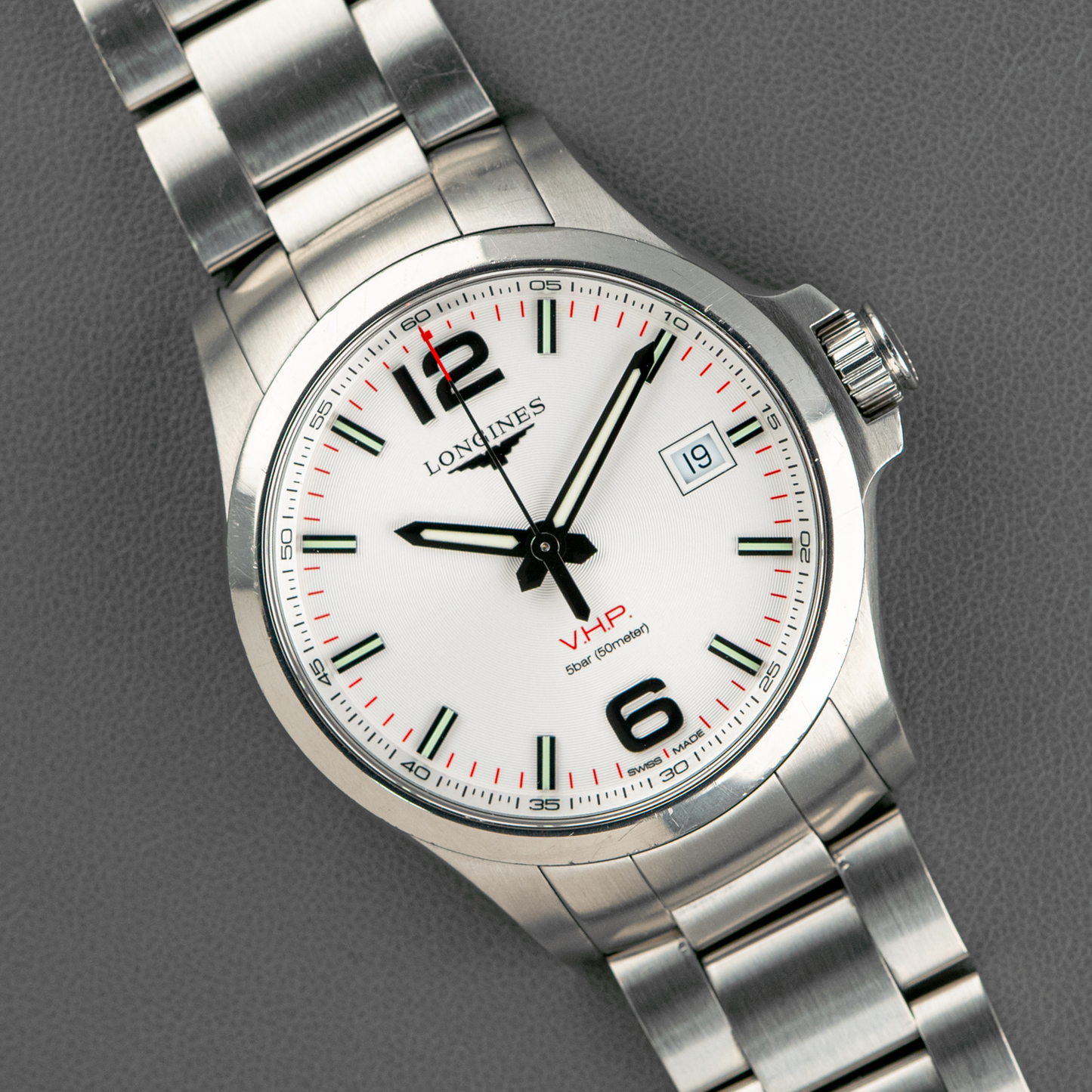 Longines Conquest V.H.P Quartz White Dial 41mm
