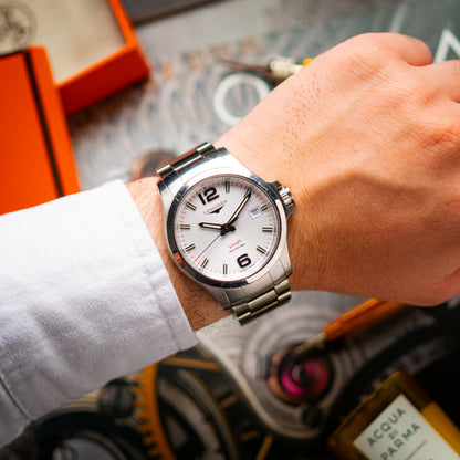 Longines Conquest V.H.P Quartz White Dial 41mm