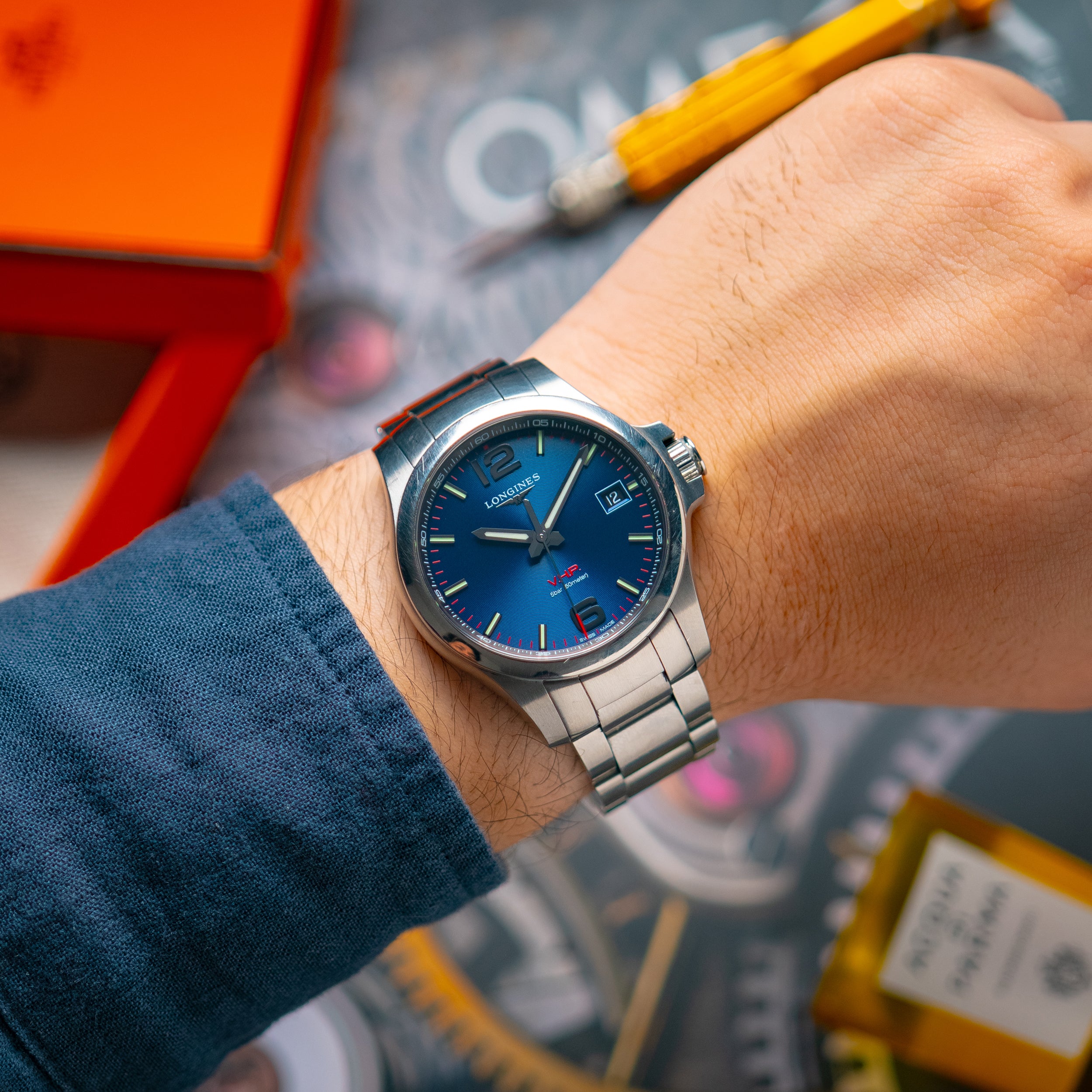 Roジャンク品LONGINES ConquestV.H.P. Quartz Longines Conquest V.H.P. Quartz Date Blue Dial 41mm – LOFT