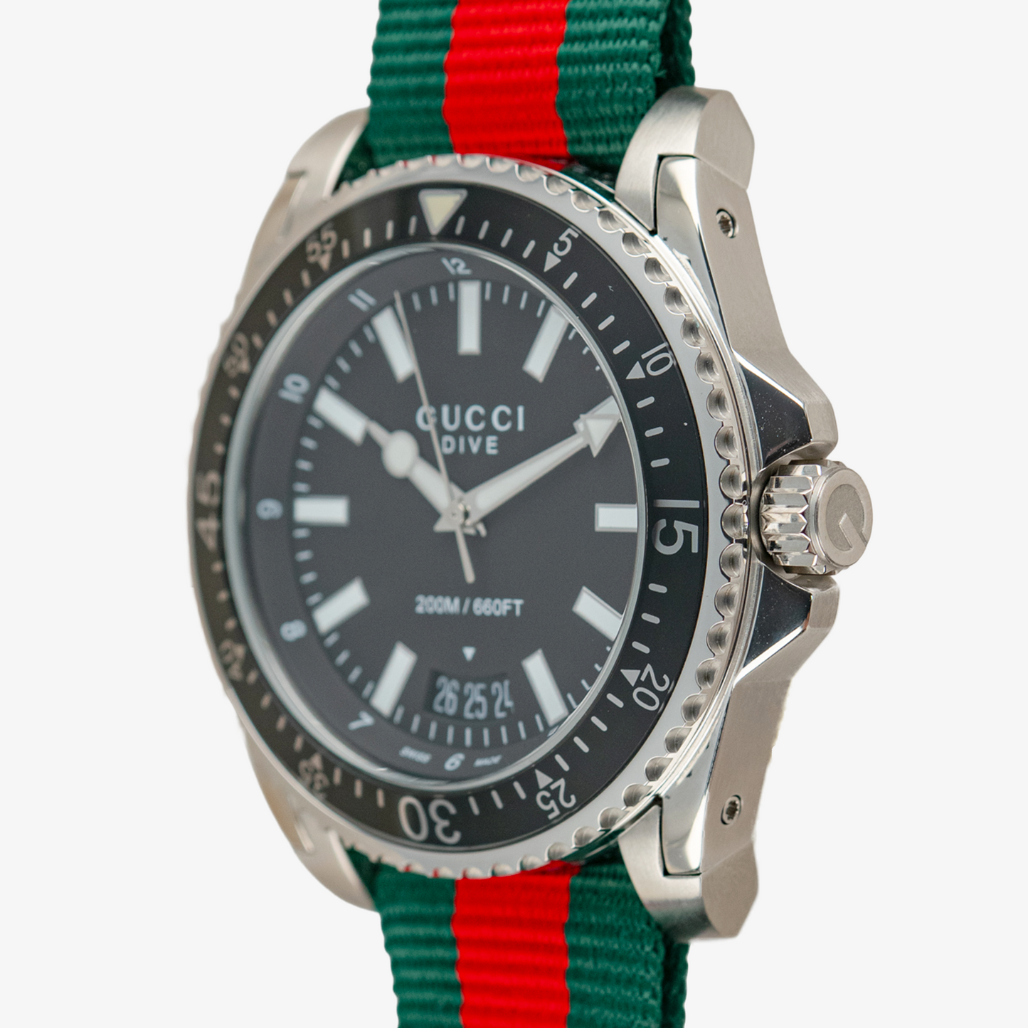 Gucci Dive 136.2 Quartz 200M Black NATO Strap 45mm