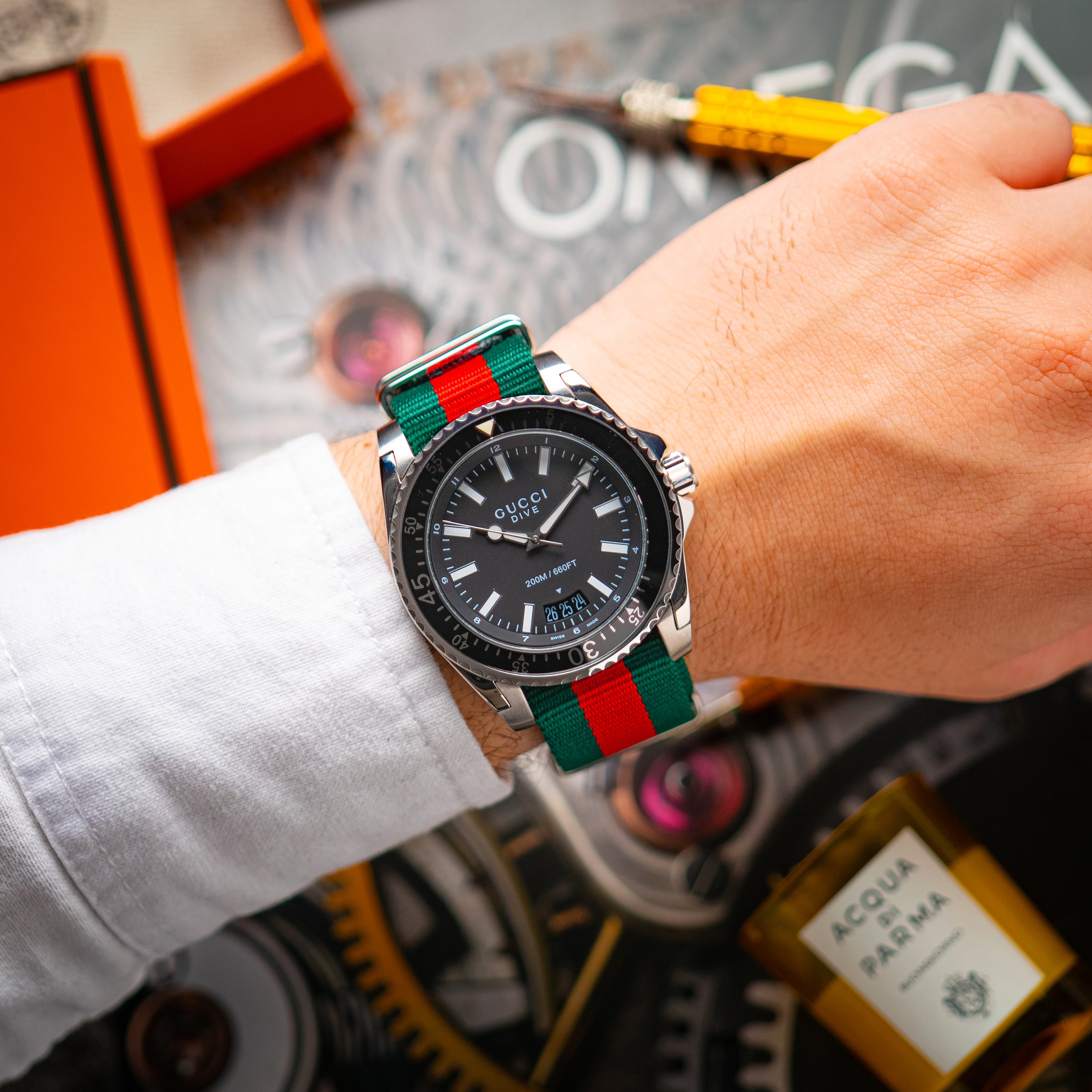 Gucci Dive 136.2 Quartz 200M Black NATO Strap 45mm – LOFT