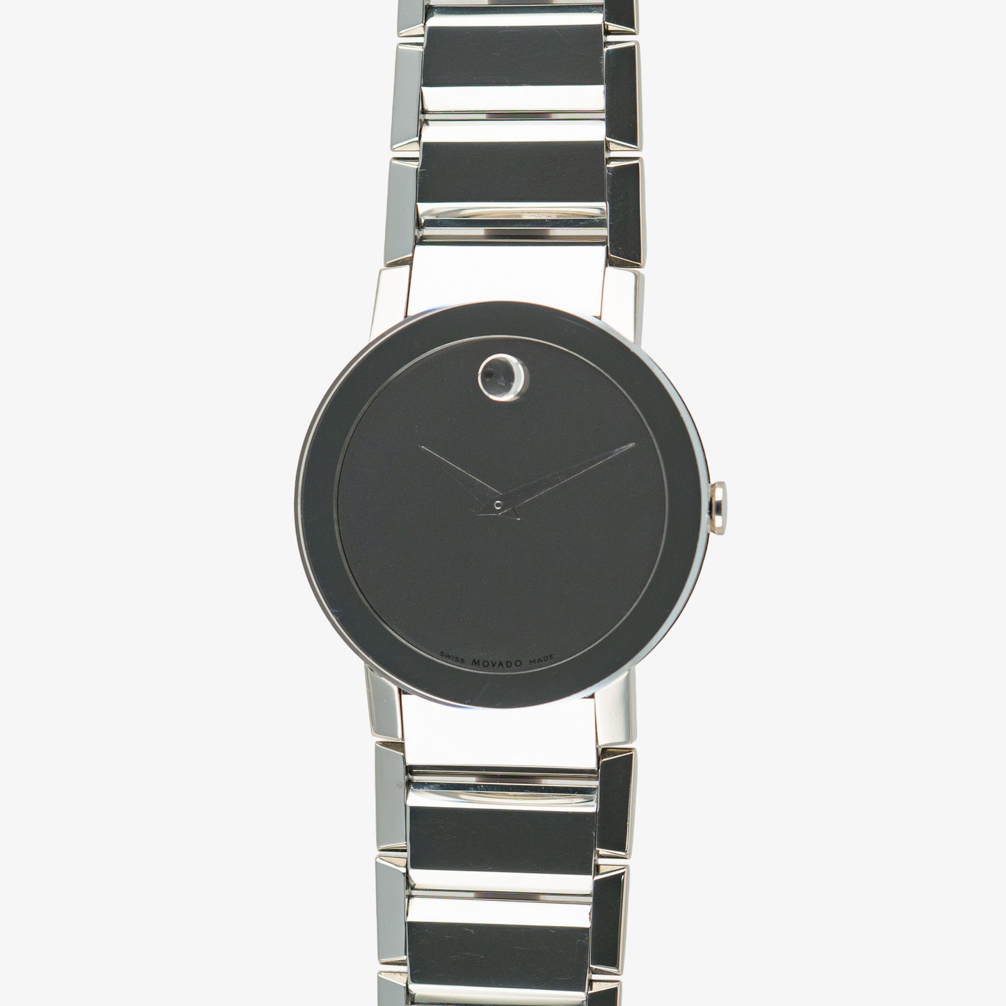 Movado Museum Sapphire Quartz Black Dial 40mm