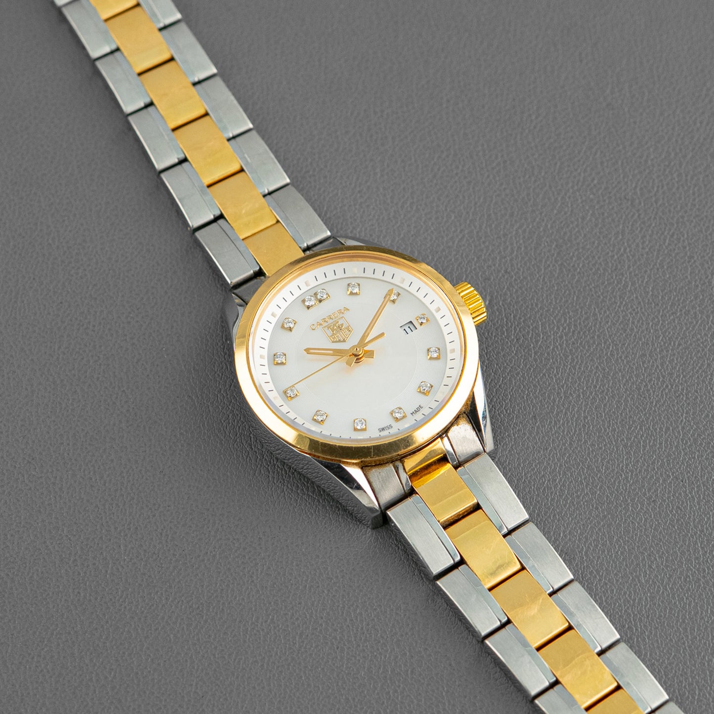 TAG Heuer Carrera Quartz Diamond Silver Dial 32mm