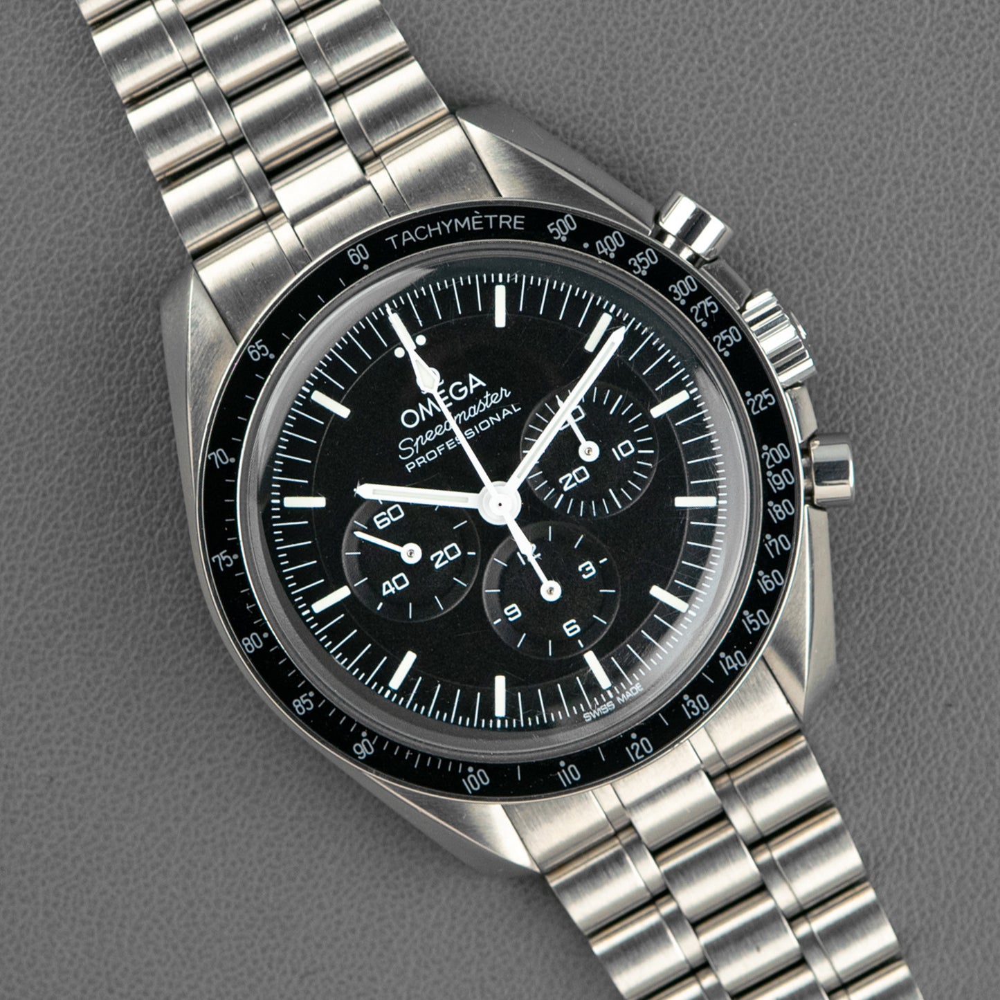 Omega Speedmaster Moonwatch Professional Hesalite 42mm