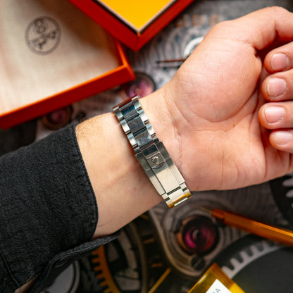 Rolex Cosmograph Daytona ref. 116520 White Dial 40mm