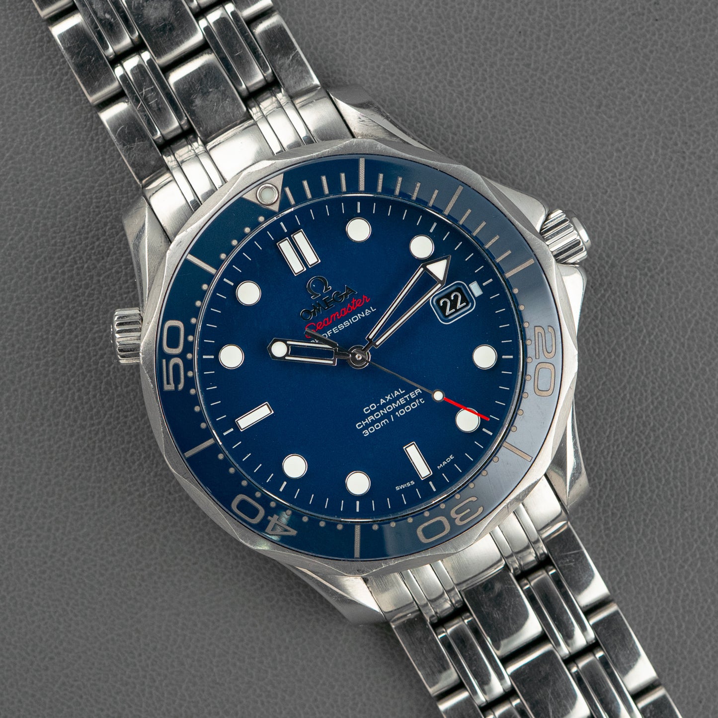 Omega Seamaster Diver 300M Blue Dial Ceramic Bezel 41mm