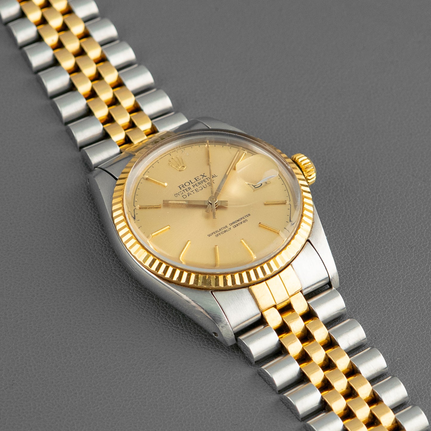 Rolex Datejust 16013 Automatic Champagne Dial 36mm