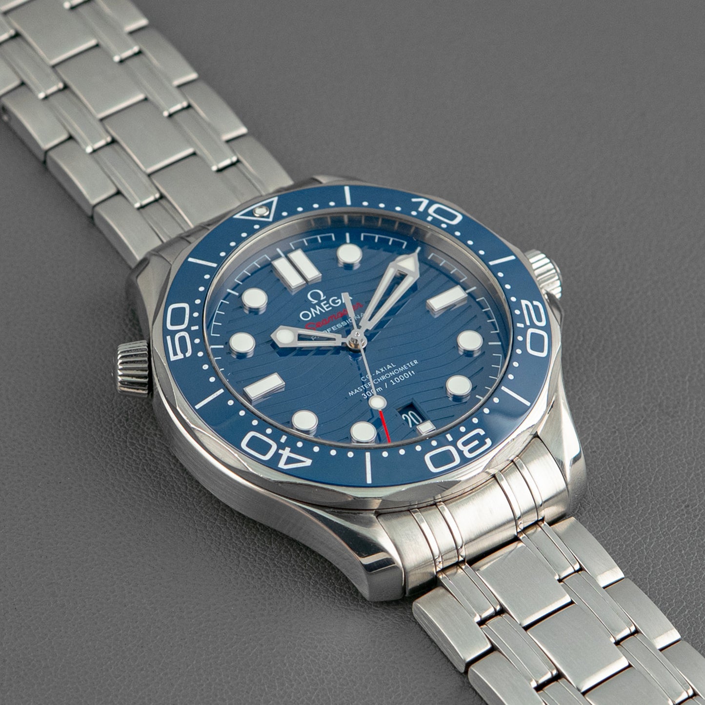 Omega Seamaster Diver 300M Blue Dial Automatic 42mm
