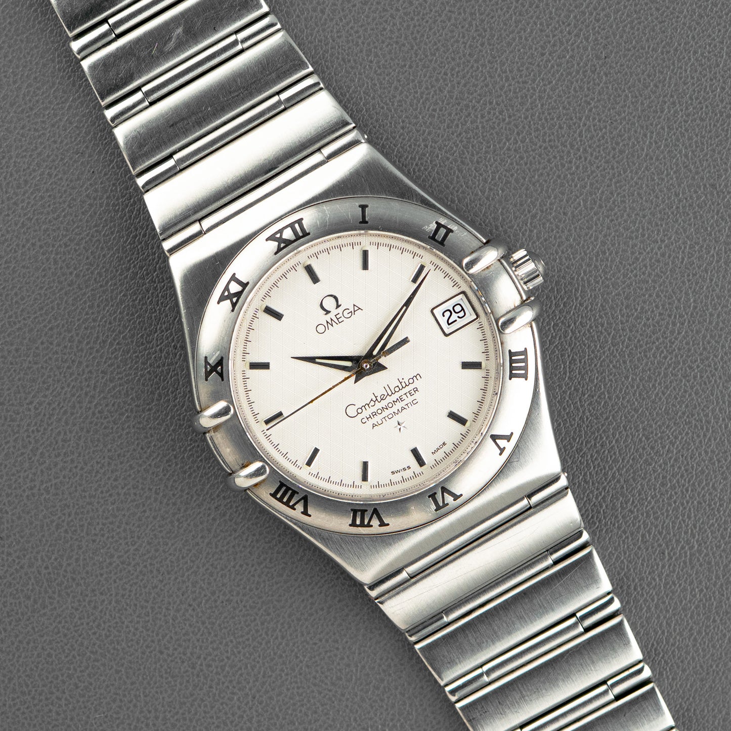 Omega Constellation Chronometer Automatic Silver Dial 35.5mm