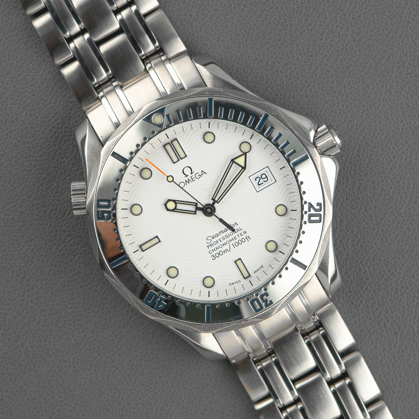 Omega Seamaster Diver 300M Automatic White Dial 41mm