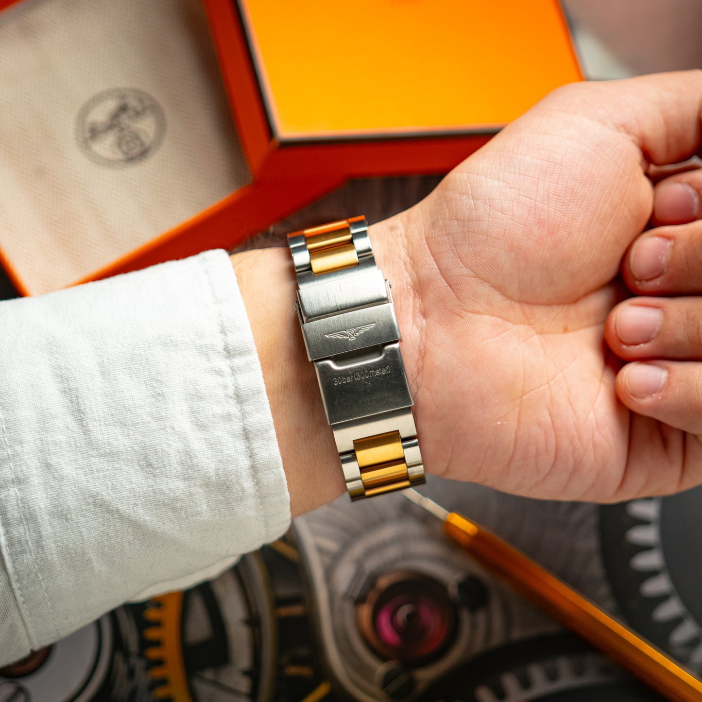Longines HydroConquest Automatic Two-Tone Gray Dial 43mm