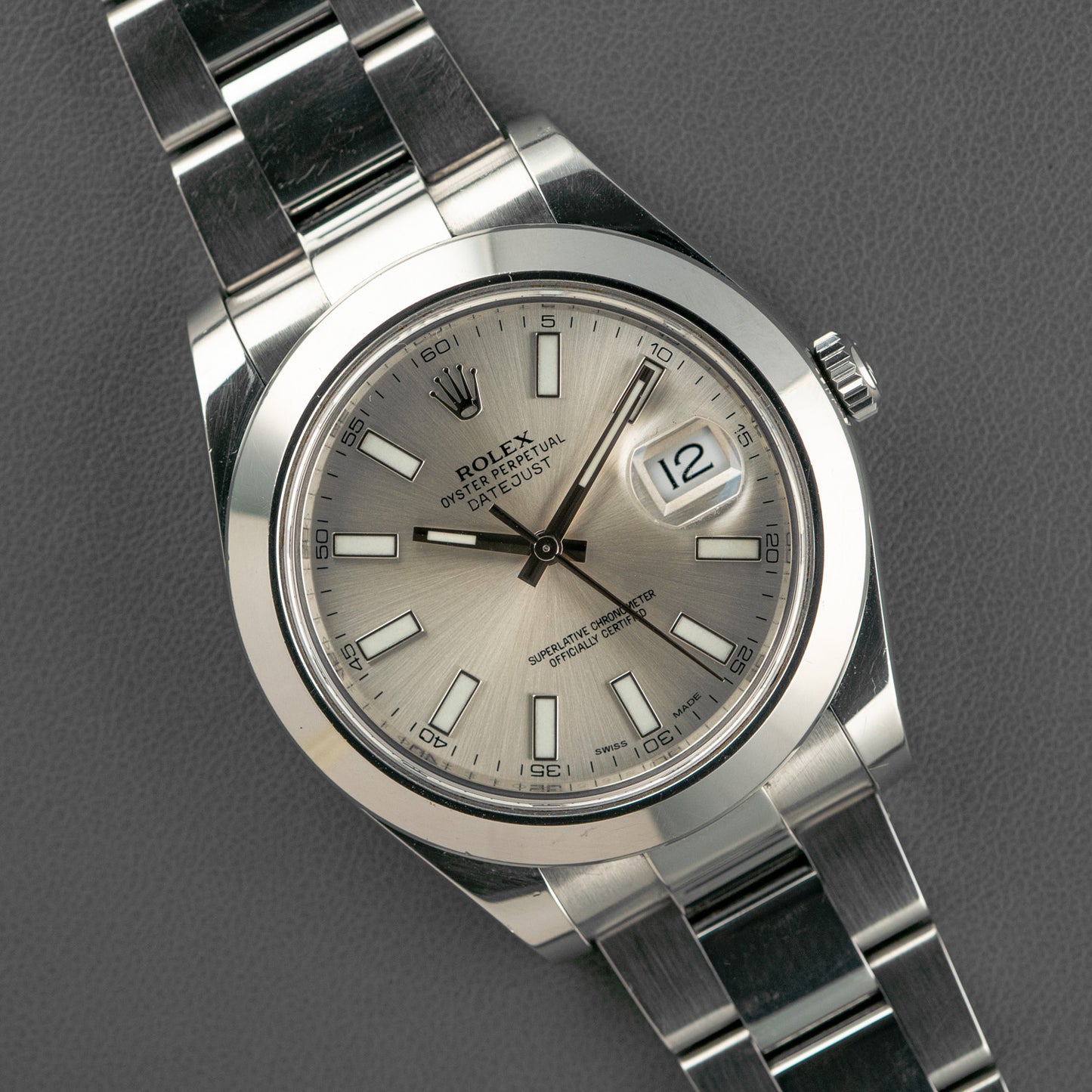 Rolex Datejust II 116300 Smooth Bezel Silver Dial 41mm