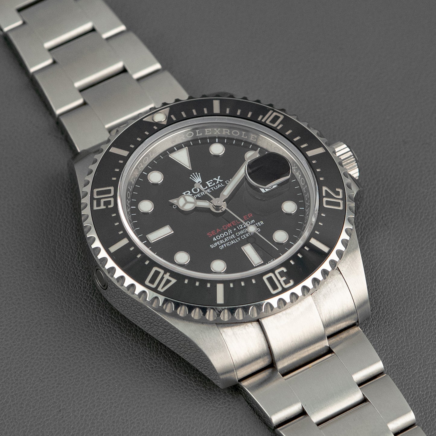 Rolex Sea-Dweller 126600 Single Red Black Dial 43mm