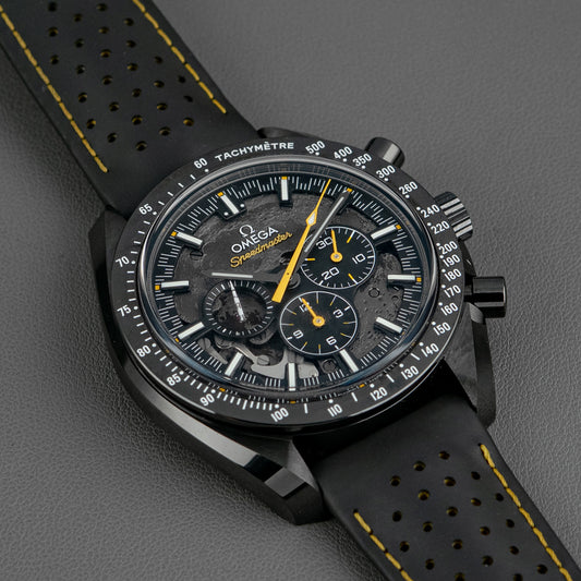 Omega Speedmaster Moonwatch Dark Side of the Moon Apollo 8 44.25mm