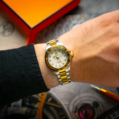 TAG Heuer Aquaracer Lady Two-Tone Diamond Dial 32mm