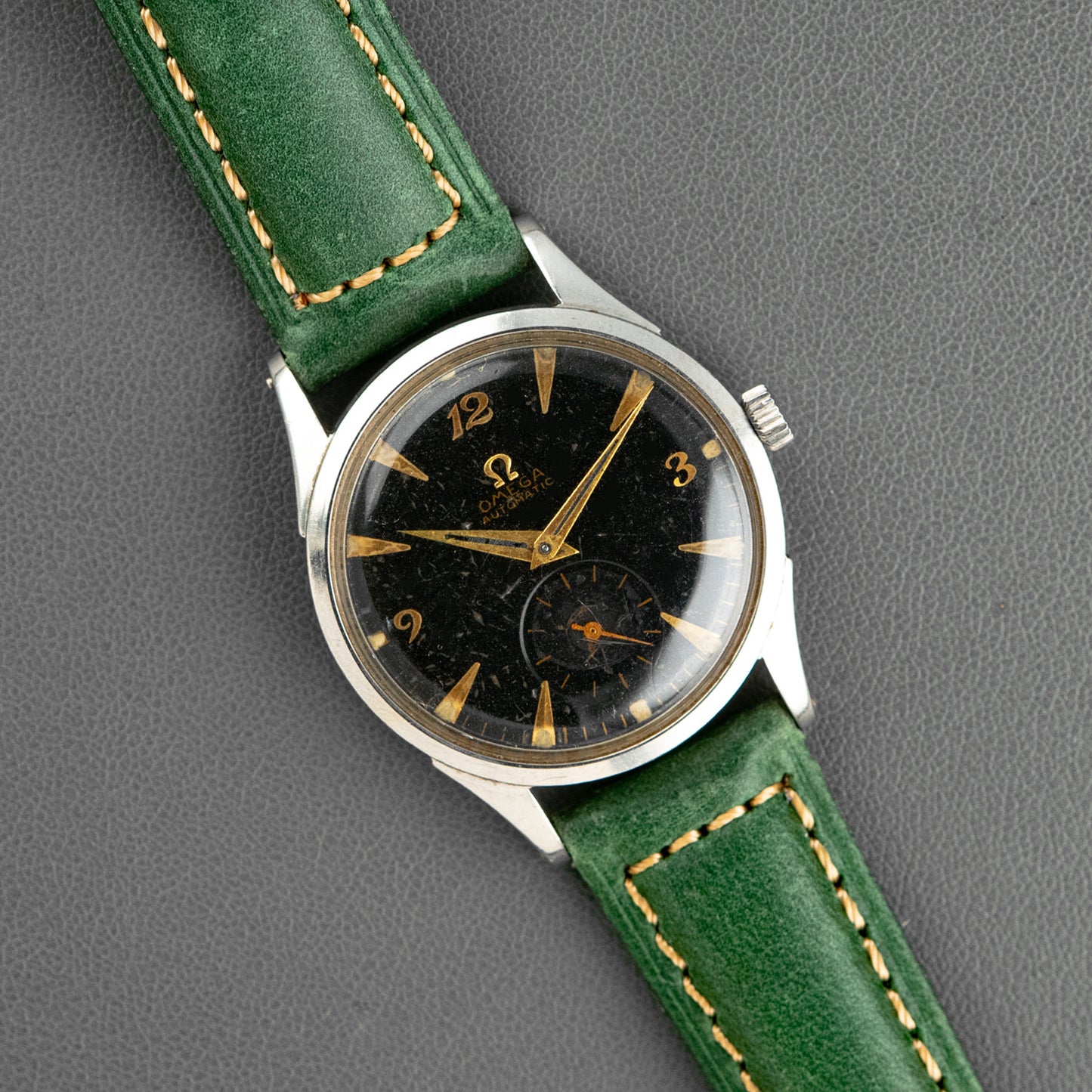 Omega Automatic 2635 Black Gilt Dial Vintage 33mm