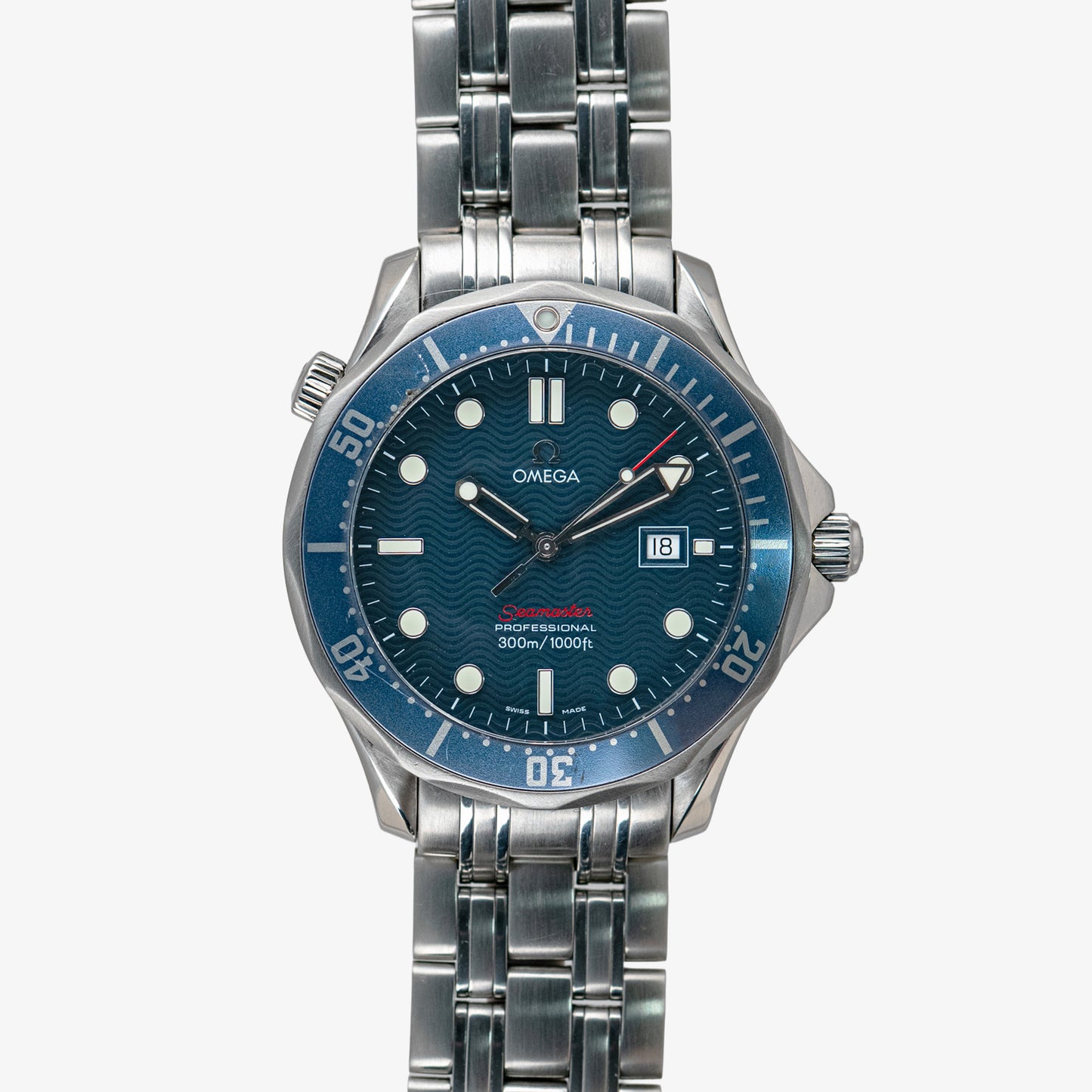 Omega Seamaster Diver 300M 2221.80.00 Quartz Blue Dial 41mm