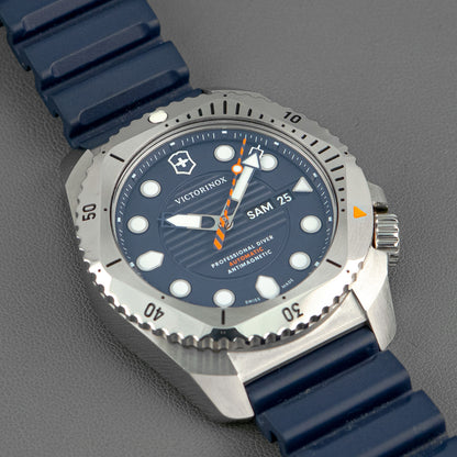 Victorinox Dive Pro Automatic Antimagnetic Blue Dial 43mm