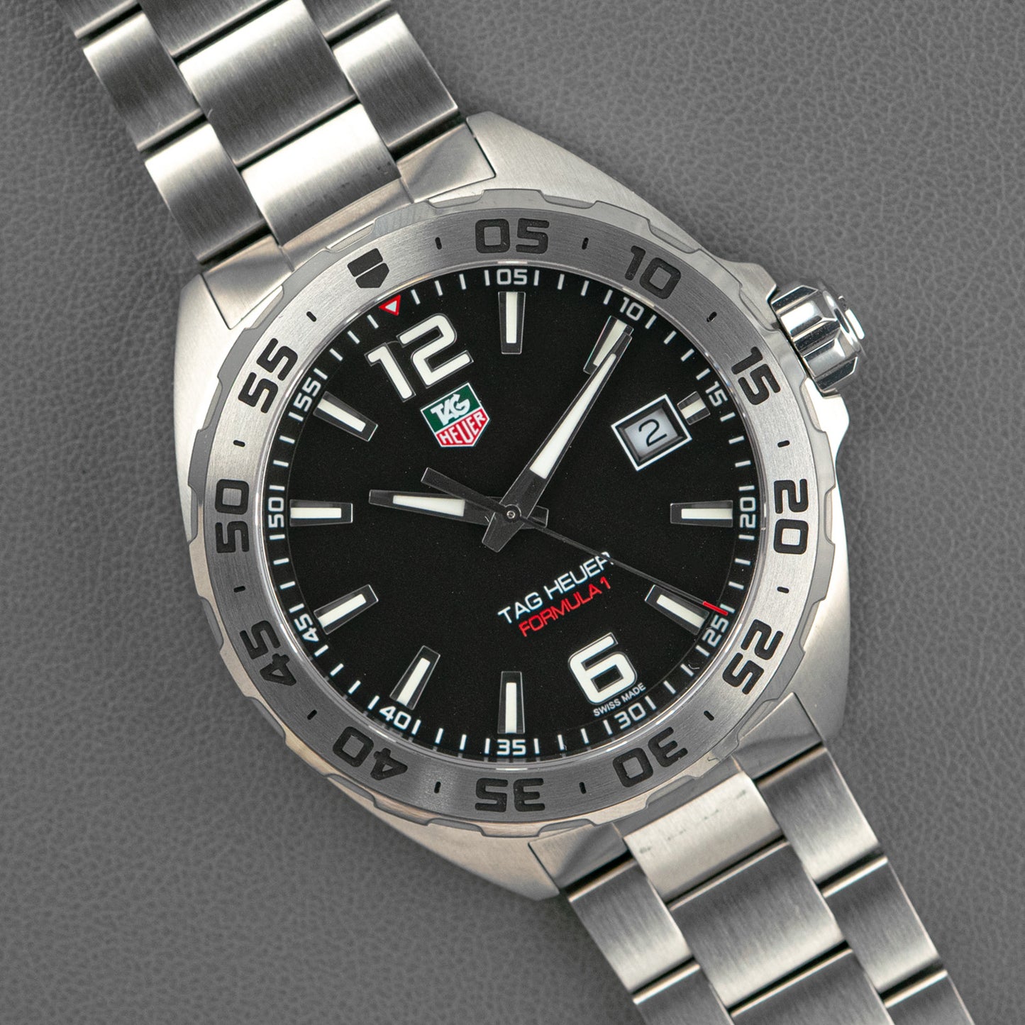 TAG Heuer Formula 1 Quartz Black Dial Steel 41mm