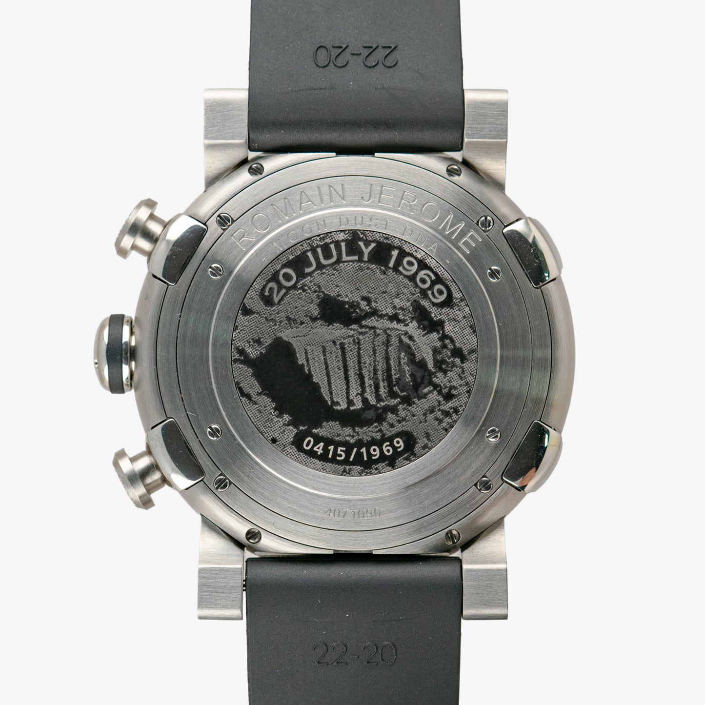 Romain Jerome Moon Invader Chronograph Blood Moon 46mm